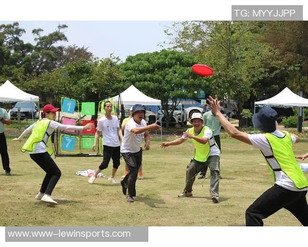 运动数据南京飞盘队战术表现数据分析揭示团队优势与改进方向 运动数据南京飞盘队战术表现数据分析揭示团队优势与改进方向