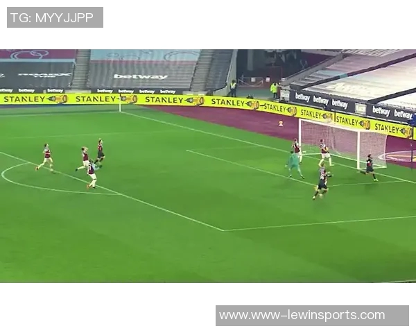 今年运动数据足球装备选购指南必备护具推荐助你安全畅玩球场